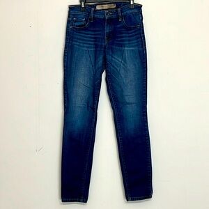 🌞 Guess Jesns blue distressed two toned whisking bodycon size 26